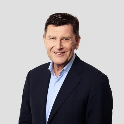 Michael-Olsson-ernstromgruppen-board-image